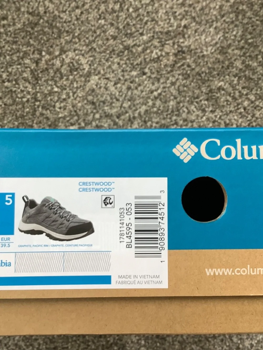 Columbia Crestwood Women’s Hiking Sneaker
